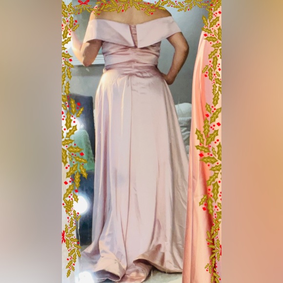 Beautiful woman’s dress, good condition for wedding, prom, cocktail! - Picture 6 of 6